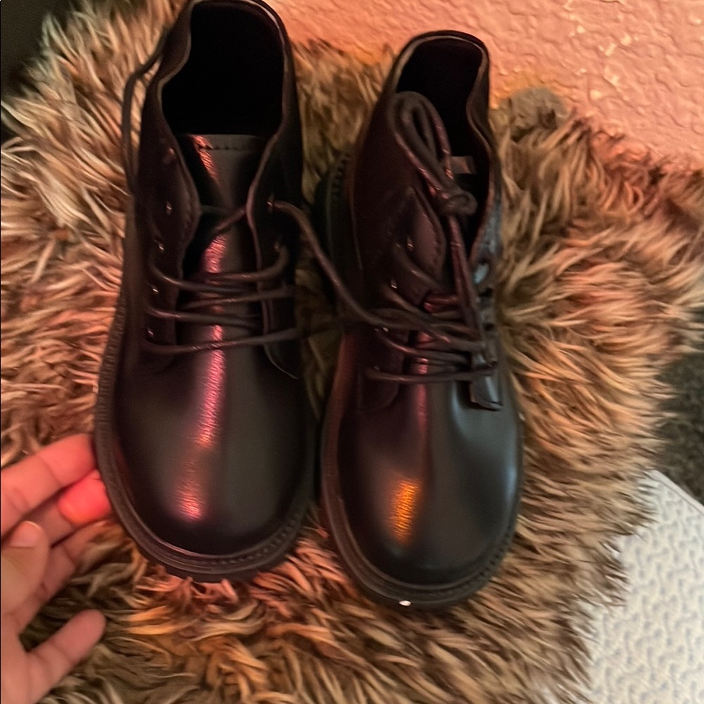 SHEIN Kids Black Boots